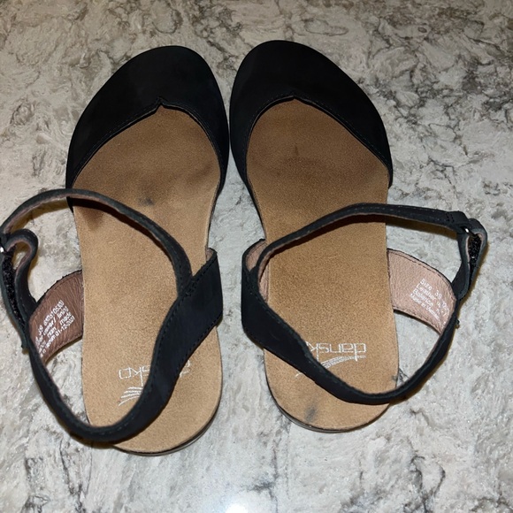 Dansko Women's Black Rowan Nubuck Leather Mary Jane Sandals Close Toe Size 39 - Picture 3 of 9